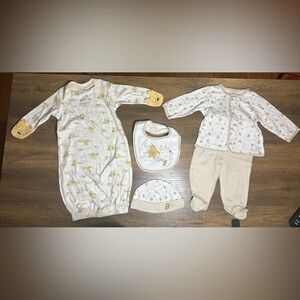 NWOT Classic Pooh Newborn 7 Piece Set